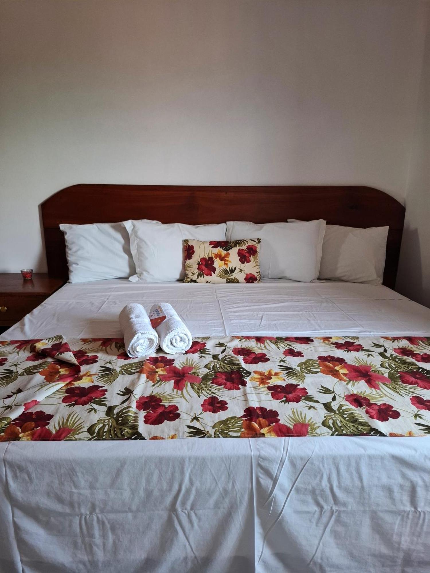 Guest house Toca Do Lobo